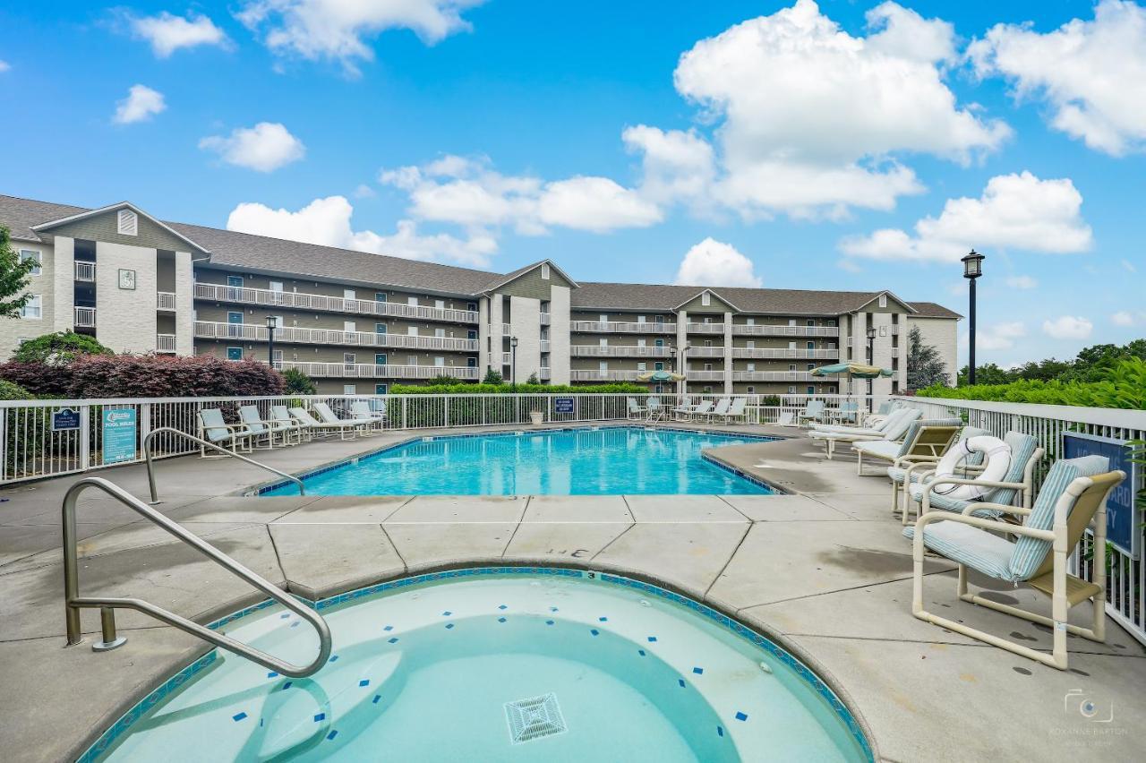 Rock-A-While Whispering Pines 214 Apartment Pigeon Forge Exterior photo